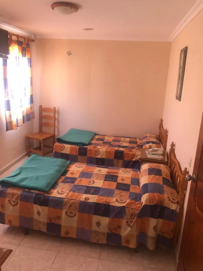 Hostal Algeciras 0*,